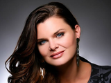 Heather Tom Biography: Husband, Age, Kids, Height, Net Worth, Parents, Siblings, Movies & TV Shows