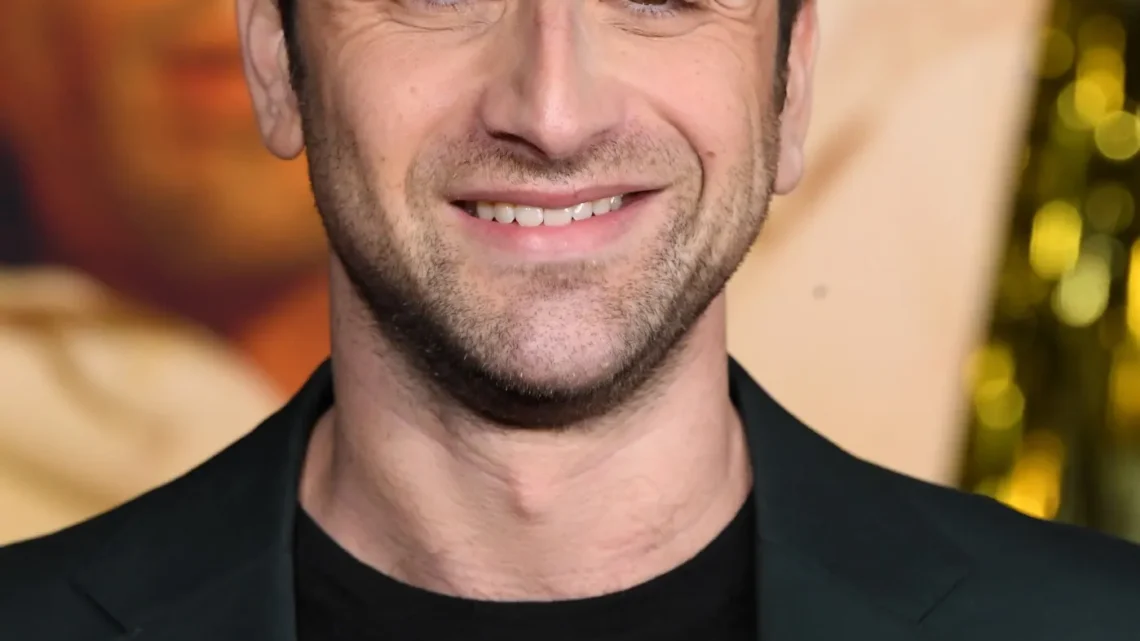 Justin Hurwitz Biography: Age, Net Worth, Parents, Songs, Movies, Height, Career, Awards
