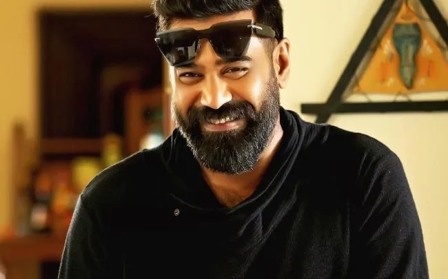 Biju Menon Biography: Net Worth, Wife, Age, Height, Awards, Parents, Siblings, Kids, Movies, Instagram, Nationality