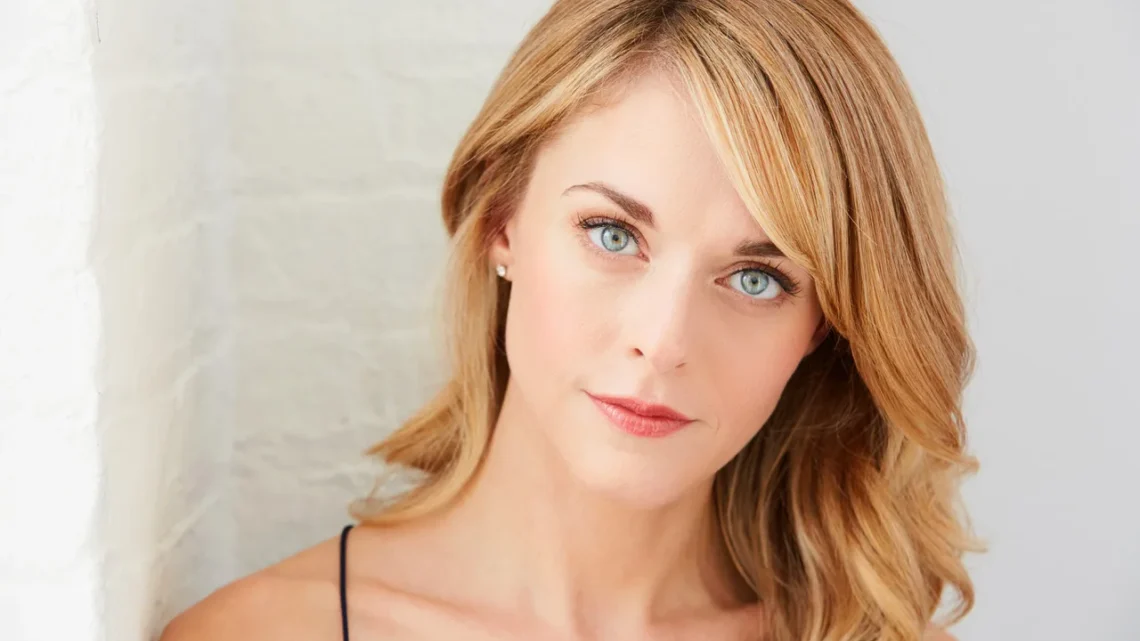 Ashley Spencer Biography: Age, Husband, Daughter, Net Worth, Parents, Broadway Shows, Height