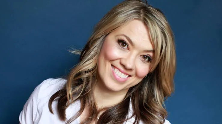 Naomi Snieckus Biography: Husband, Net Worth, Movies, Age, Parents, Height, TV Shows, Comedy, Awards, Facebook