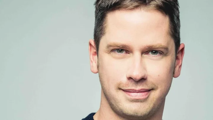 Frédérik Zacharek Biography: Net Worth, Height, Movies, Wife, Awards, Parents, YouTube, Ethnicity