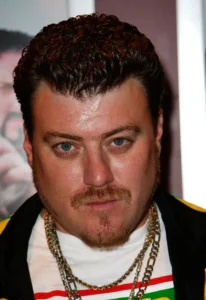 Robb Wells - Biography