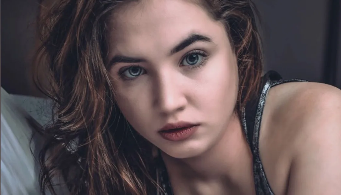 Anna Clary Biography: Age, Height, Net Worth, Parents, Movies, Boyfriend, Instagram