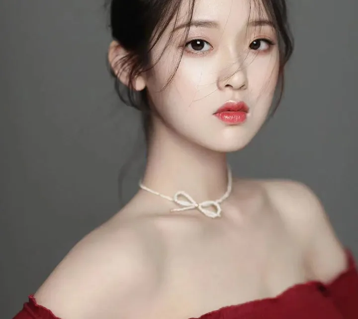 Zhang Miaoyi Biography: Age, Height, Net Worth, Parents, Movies & TV Shows, Awards