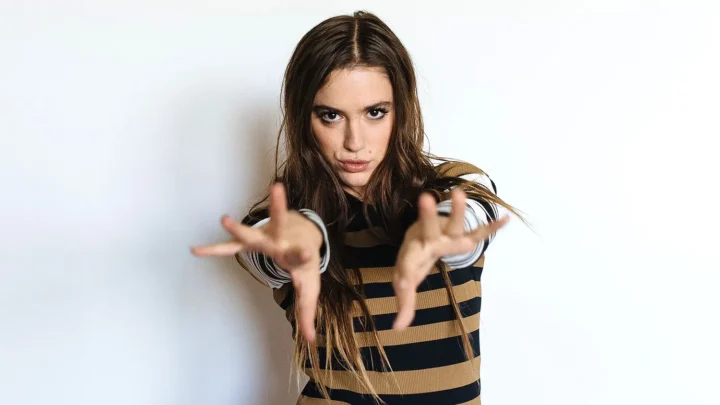 Ryn Weaver Biography: Age, Children, Boyfriend, Net Worth, Parents, Height, Songs