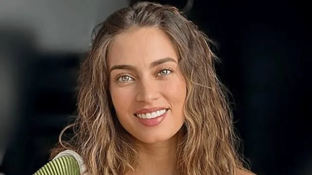 Laura Archbold Biography: TikTok, Net Worth, Age, Parents, Movies, Siblings, Height
