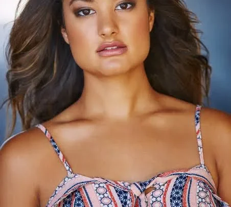 Mädchen Amick’s daughter, Mina Tobias Bio: Net worth, Age, Songs, Boyfriend, Albums, Parents, Height