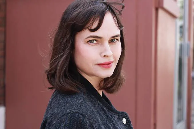 Tracy Ryan Biography: Net Worth, Height, Husband, Age,  Parents, Movies, Voice Roles, Animation, YouTube