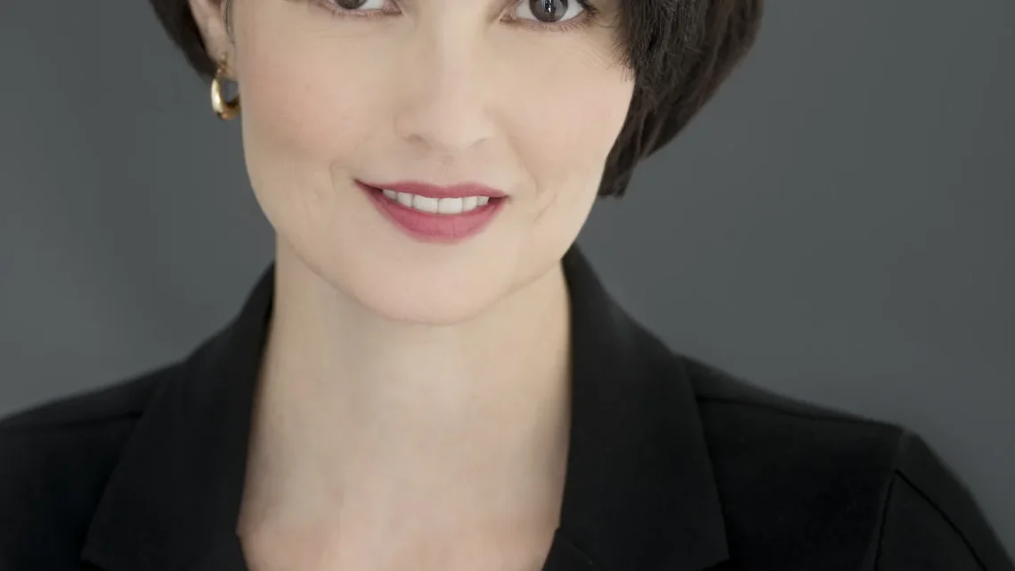 Angela Watson Biography: Husband, Age, Kids, Height, Net Worth, Parents, Siblings, Movies & TV Shows