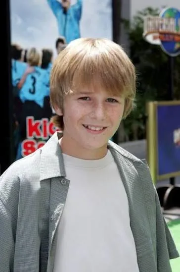 Dylan McLaughlin - Biography