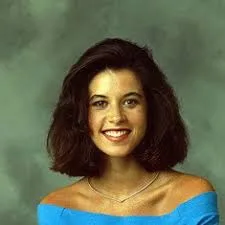 Lisa Dean Ryan - Biography