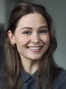 Vivild Falk Berg - Biography