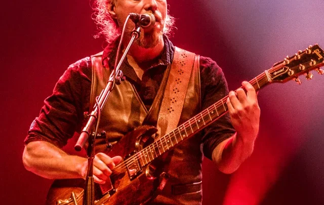 Tal Bachman Biography: Spouse, Age, Height, Net Worth, Parents, Songs, Instagram, Children