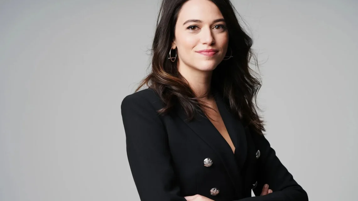 Jordan Weiss Biography: Age, Net Worth, Parents, Boyfriend, Movies & TV Shows, Career, Siblings