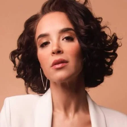 Alexandra Silber - Biography