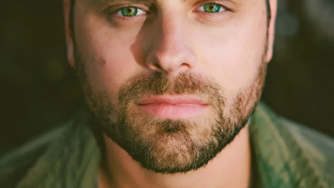 Garrett Backstrom Biography: Wife, Age, Net Worth, Parents, Height, Kids, Movies, Career