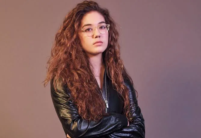 Rachelle Vinberg Biography: Siblings, Boyfriend, Net Worth, Movies, Parents, Height, Age, Books, Instagram