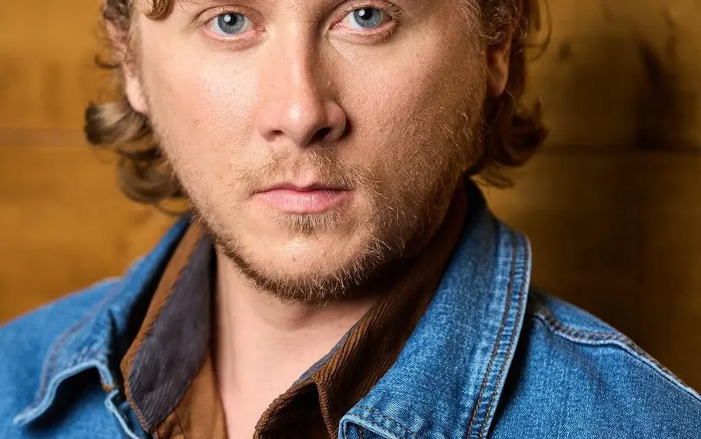 Adam Taylor Gordon Biography: Height, Age, Net Worth, Parents, Movies & TV Shows, Wiki, Spouse