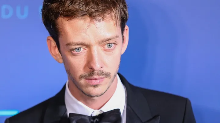 Nahuel Pérez Biscayart Biography: Net Worth, Height, Parents, Movies, Age, Awards, Instagram