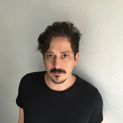 Simón Mesa Soto Biography: Age, Net Worth, Parents, Cannes Awards, Filmography, Wiki