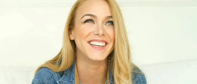 Mariana Paola Vicente Biography: Age, Net Worth, Height, Siblings, Parents, Children, Husband, Instagram