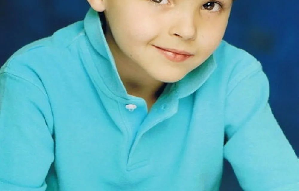 Logan Grove Biography: Age, Height, Net Worth, Parents, Voice Roles, TV Shows, Siblings