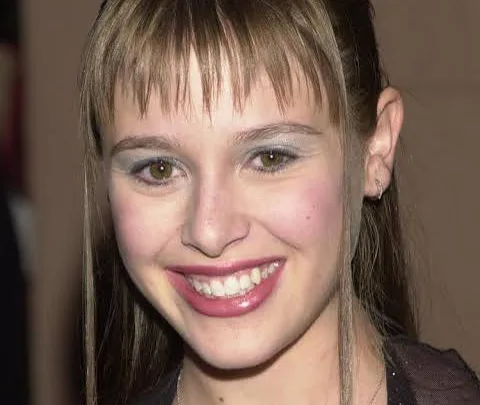 Cara DeLizia Biography: Parents, Kids, Height, Net Worth, Husband, Age, Movies, TV Shows, Instagram
