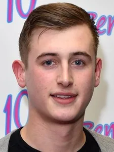 Oliver Stokes - Biography