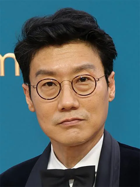 Hwang Dong-hyuk - Biography