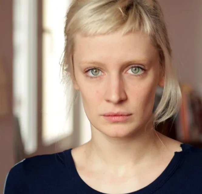 Lucie Debay Biography: Age, Net Worth, Parents, Height, Movies, Career, Partner
