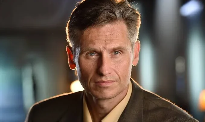 Lincoln Hoppe Biography: Wife, Age, Kids, Height, Net Worth, Movies & TV Shows