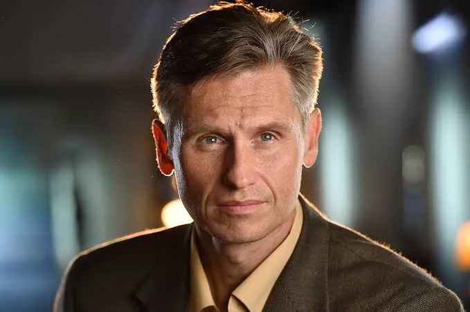 Lincoln Hoppe Biography: Wife, Age, Kids, Height, Net Worth, Movies & TV Shows