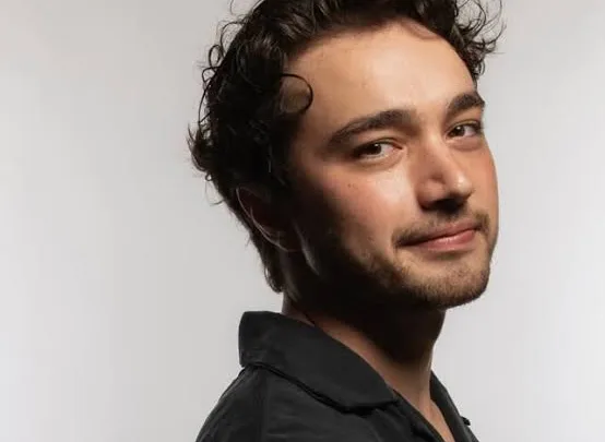 Burak Dakak Biography: Age, Height, Girlfriend, Siblings, Net Worth, Movies & TV Shows, Awards