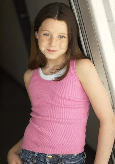 Kelsey Lewis Biography: Age, Net Worth, Parents, Height, Movies, Career, Death