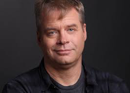 Kiff VandenHeuvel
