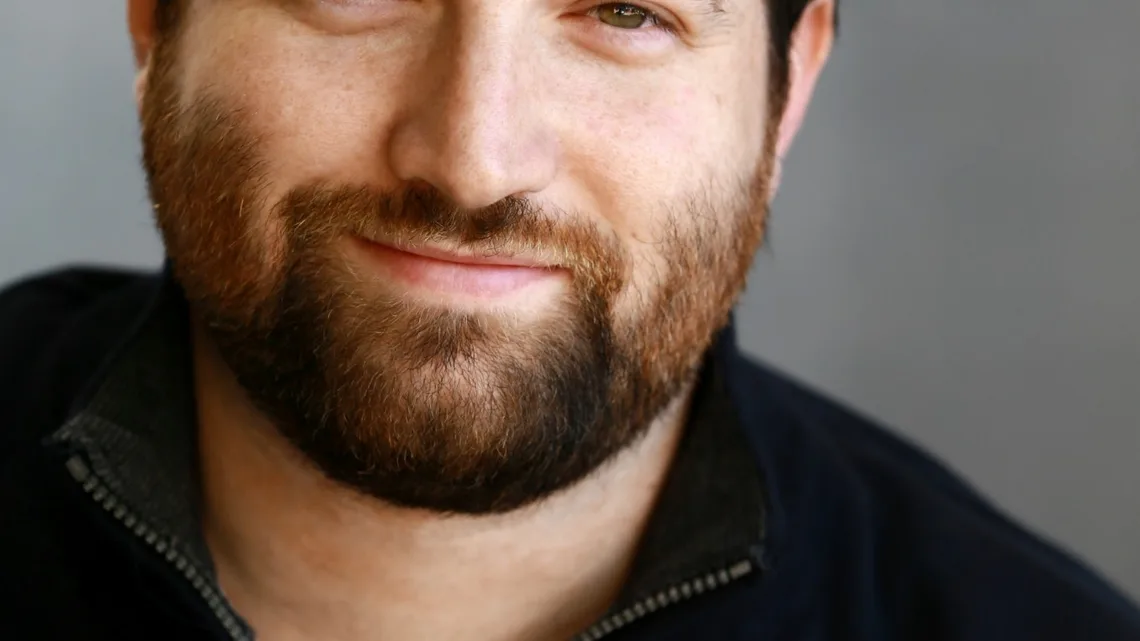 Joshua Tomar Biography: Wife, Age, Kids, Height, Net Worth, Parents, Voice Roles, Career