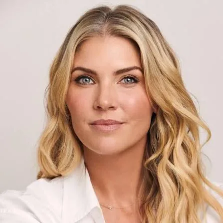 Amanda Kloots - Biography