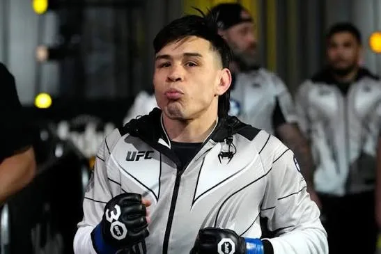 Ricky Simón Biography: Age, Net Worth, Parents, Nationality, Height, Girlfriend, Fight, Wikipedia