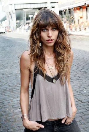Savannah Welch - Biography