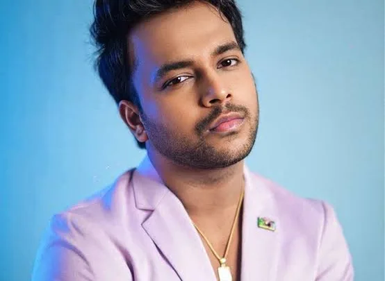 Harsh Mayar Biography: Age, Height, Wife, Parents, Siblings, Net Worth, Movies & TV Shows, Awards