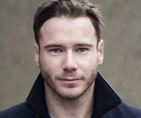 Felix Scott Biography: Age, Height, Net Worth, Parents, Movies & TV Shows, Relationship