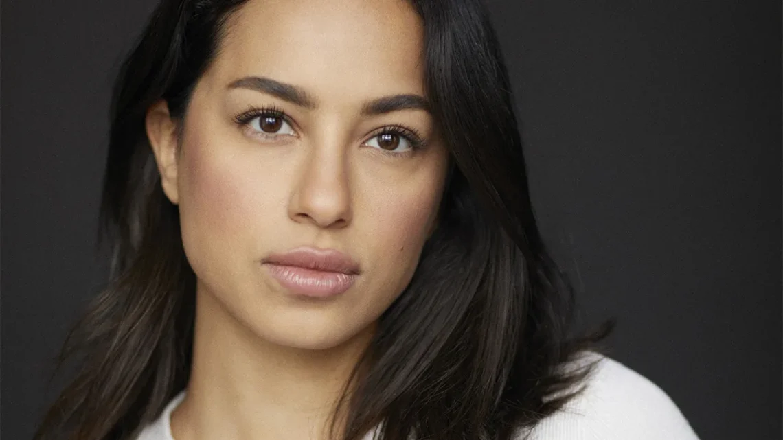 Gizem Emre Biography: Boyfriend, Age, Height, Net Worth, Parents, Movies & TV Shows