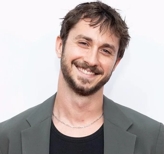 Ulvi Kahyaoğlu Biography: Age, Net Worth, Parents, Height, Movies & TV Shows, Career