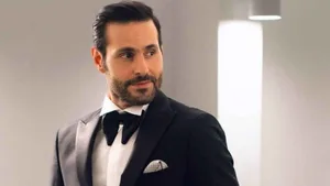 Ali Kakuli - Biography