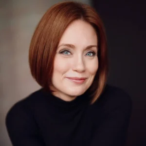 Paula Rhodes - Biography