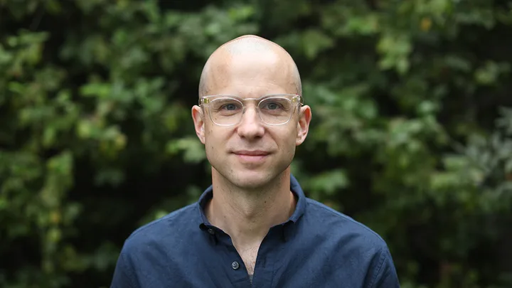 Theodore Shapiro Biography: Wife, Age, Height, Net Worth, Parents, Kids, Movies & TV Shows, Awards