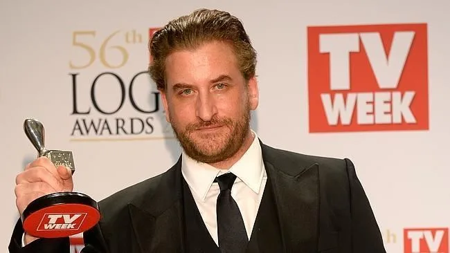 Lachy Hulme Biography: Age, Height, Net Worth, Parents, Movies & TV Shows, Spouse