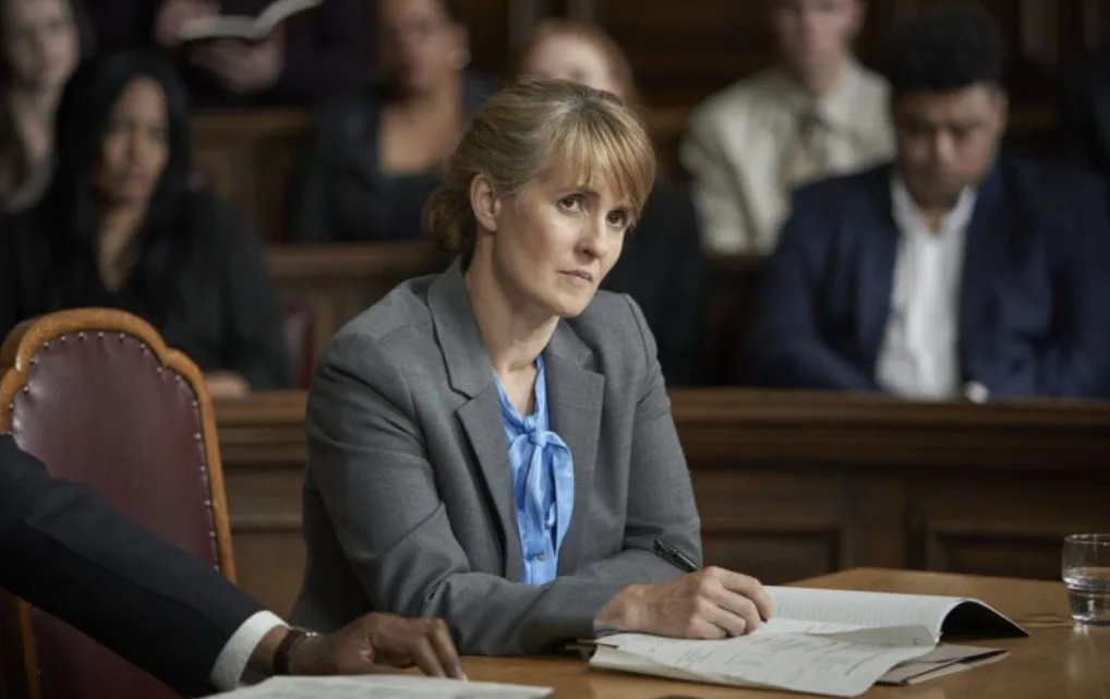 Katy Carmichael Biography: TV Shows, Husband, Age, Kids, Height, Net Worth, Parents Books, Movies, Wiki, Nationality