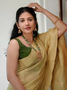 Sshivada - Biography